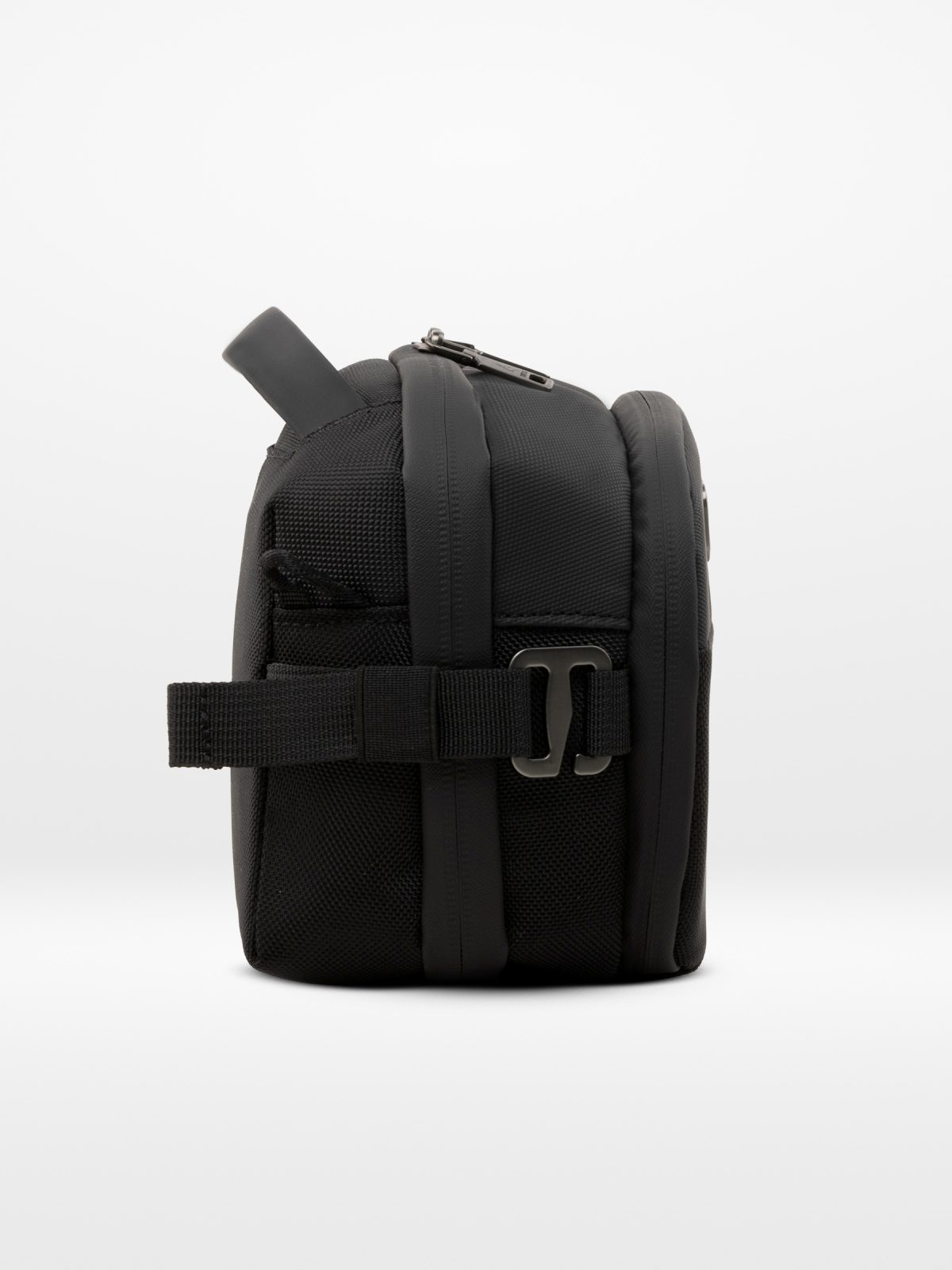 ⁦حقيبة "O-Elite" لتنظيم الإلكترونيات | حماية فائقة مقاومة للماء بتصميم احترافي وأنيق⁩ - الصورة ⁦18⁩