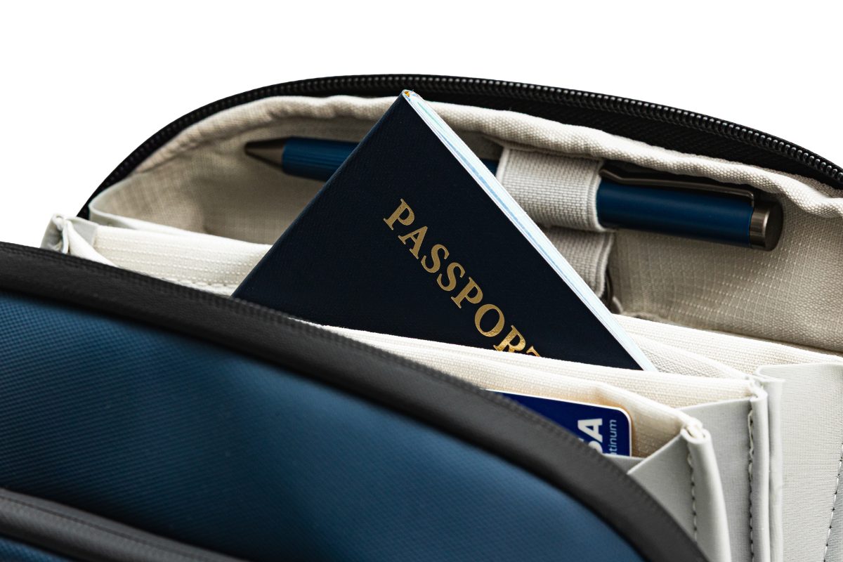 ⁦حقيبة "O-Elite" لتنظيم الإلكترونيات | حماية فائقة مقاومة للماء بتصميم احترافي وأنيق⁩ - الصورة ⁦35⁩