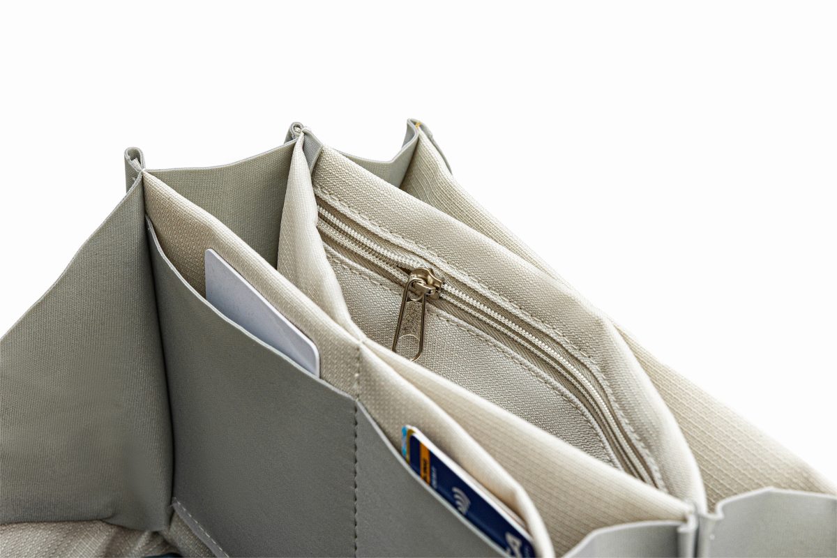 ⁦حقيبة "O-Elite" لتنظيم الإلكترونيات | حماية فائقة مقاومة للماء بتصميم احترافي وأنيق⁩ - الصورة ⁦37⁩