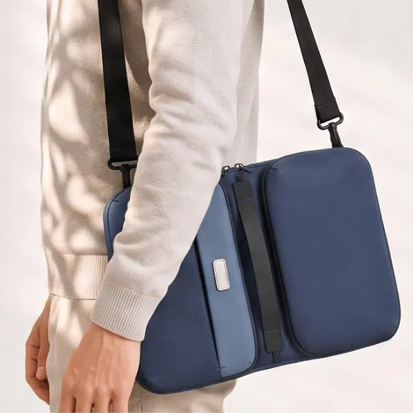 AEROFOLD blue bag open view